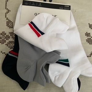 Men’s 6 pairs GoldToe assorted ankle socks